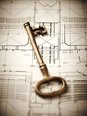 포토 JPG 스튜디오촬영 종이 백그라운드 컨셉 열쇠 실내 근접촬영 사람없음 아웃포커스 설계도 오브젝트 국내포토 뷰포인트 건설업 촬영기법 내부 파일형식