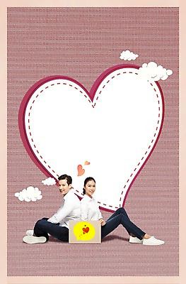 전신 PSD 외국인 구름 편집이미지 배너 커플 여자 남자 백그라운드 말풍선 안내 프레임 알림판 선물 사랑 웃음 사람 앉기 동양인 이벤트 성인 두명 선물상자 상자 기댐 등맞대기 하트 메모지 알림 전단 홍보물 커플티 커플옷 성인만 이미지편집 자연요소 모양 옷 감정 관계 모션 표정 인종 사무용품 커플룩 파일형식