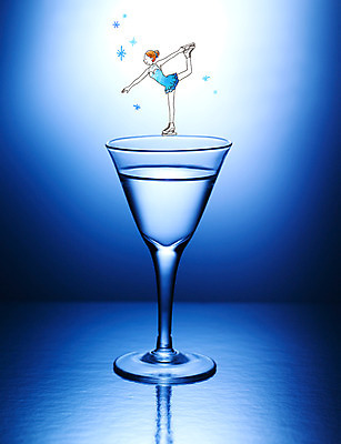 전신 PSD 편집 편집이미지 라이프스타일 드레스 여자 음료 포즈 백그라운드 와인잔 포토일러 잔 합성일러스트 한명 서기 사람 성인 라이프 옆모습 스케이트 피겨스케이팅 디지털합성 편집일러스트 칵테일잔 여자만 여자한명만 성인여자만 성인만 이미지편집 1 식기 옷 스포츠용품 뷰포인트 술잔 모션 생활 스케이팅 파일형식