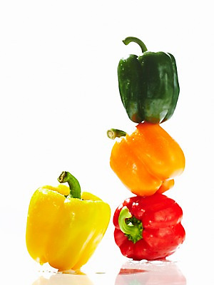 포토 JPG 스튜디오촬영 음식 채소 식재료 재료 파프리카 실내 근접촬영 사람없음 아웃포커스 빨간색 초록색 농작물 노란색 쌓기 주황색 여러개 물방울 신선 국내포토 뷰포인트 컬러 다수 농업 모션 촬영기법 내부 파일형식