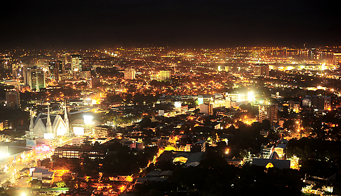 포토 JPG 해외이미지 아시아 섬 야경 하늘 동양인 사람없음 야외 건물 도시풍경 항구 해외202004 해외포토 건축물 나라 교통시설 인종 풍경 도시 야간 파일형식 풍경_경치 이미지허브
