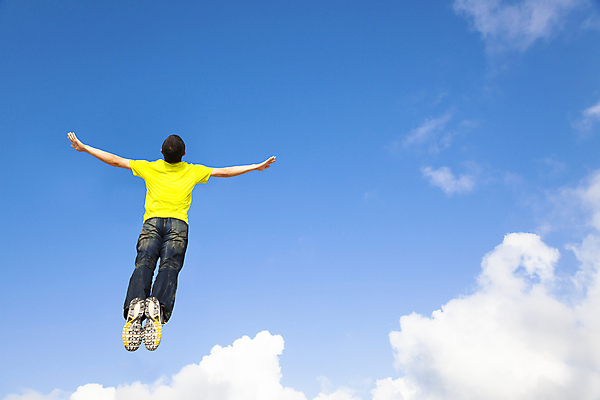 포토 JPG 해외이미지 구름 라이프스타일 손 응시 남자 행복 스포츠 포즈 백그라운드 자연 하늘 성공 휴식 건강 한명 사람 동양인 성인 야외 여름 파란색 맑음 점프 봄 기쁨 에너지 자유 청바지 무료 승자 혼자 카피스페이스 해외202004 해외포토 자연요소 1 시선 계절 감정 컬러 컨셉 바지 모션 날씨 인종 생활 신체부위 공백 생태계 파일형식 이미지허브