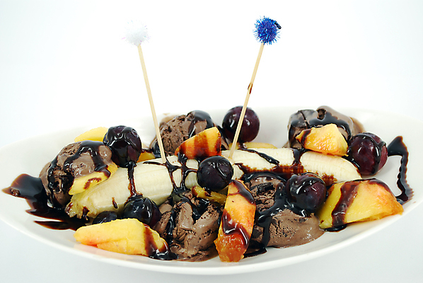 포토 JPG 해외이미지 음식 과일 포도 디저트 바나나 사람없음 장식 초콜릿 얼음 샐러드 신선 달콤 맛 크림 복숭아 고립 섞기 해외202004 해외포토 자연요소 컨셉 파일형식 이미지허브