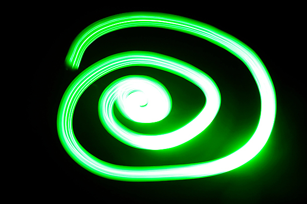 포토 JPG 해외이미지 모양 디자인 선 파도 백그라운드 모션 추상 조명 사람없음 초록색 빛 컬러풀 축제 줄무늬 축하 황금 역동적 네온 빛망울 블러 효과 해외202004 해외포토 바다 컬러 컨셉 무늬 파일형식 이미지허브