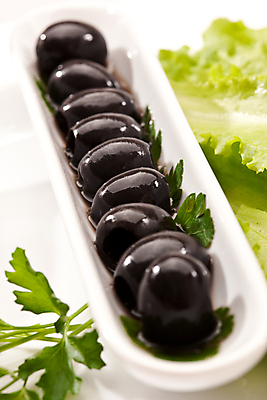 포토 JPG 해외이미지 접시 음식 과일 사람없음 초록색 검은색 신선 상추 그리스 올리브 숙성 해외202004 해외포토 식기 열매 유럽 컬러 채소 파일형식 이미지허브