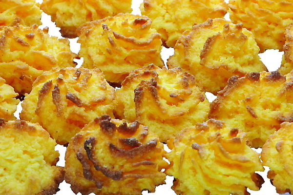 포토 JPG 해외이미지 음식 조각 백그라운드 종류 사람없음 장식 갈색 쿠키 케이크 빵집 흰색 신선 달콤 설탕 굽기 먹기 오브젝트 칼로리 버터 고립 많음 해외202004 해외포토 컬러 컨셉 모션 디저트 상점 맛 구이 파일형식 이미지허브