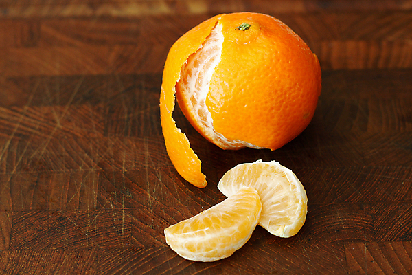 포토 JPG 해외이미지 1 음료 음식 백그라운드 잎 다이어트 오렌지 과일 부분 자연 귤 건강 그림자 사람없음 목재 컬러풀 노란색 주스 에너지 껍질 흰색 신선 그룹 달콤 맛 먹기 오브젝트 싱글 상쾌 질감 C 내추럴 숙성 해외202004 해외포토 나무 식물 알파벳 감정 컬러 컨셉 재료 모션 생태계 파일형식 이미지허브