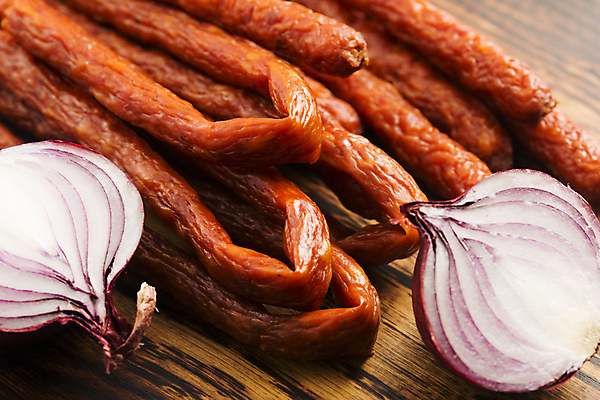 포토 JPG 해외이미지 전통 음식 백그라운드 고추 양파 건조 건강 마늘 육류 돼지고기 사람없음 컬러풀 쌓기 식사 저녁식사 침묵 소고기 신선 판넬 막대기 소시지 허브 향신료 매움 소금 광택 향 후추 성분 로즈메리 훈제 점심식사 옛날 정육점 페퍼로니 핸드메이드 해외202004 해외포토 식물 컬러 채소 식재료 모션 상점 소리 가공식품 맛 향미료 파일형식 이미지허브