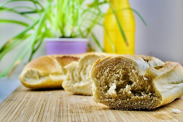 포토 JPG 해외이미지 음식 빵 요리 사람없음 주방 빵집 맛 두루마리 목판 해외202004 해외포토 컨셉 상점 파일형식 이미지허브