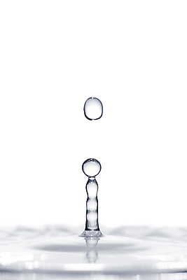 포토 JPG 해외이미지 모양 물결 파도 포즈 백그라운드 컨셉 모션 자연 표면 날씨 사람없음 물 파란색 빛 환경 젖음 신선 투명 액체 떨어짐 결심 빗방울 분무기 발생 잔물결 스플래쉬 부족함 해외202004 해외포토 자연요소 바다 컬러 비_날씨 생태계 파일형식 이미지허브