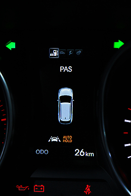 포토 JPG 해외이미지 이동 컨셉 의자 교통시설 자동차 버튼 새로움 사람없음 내부 금속 디지털 검은색 운전 바퀴 고급 작음 오브젝트 기어 빛망울 계기판 자동 철강 스타일 주도 해외202004 해외포토 육상교통 컬러 가구 교통 모션 재질 빛 예절 크기 시설 파일형식 이미지허브