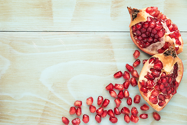 포토 JPG 해외이미지 접시 음식 조각 백그라운드 농업 다이어트 과일 부분 자연 탁자 디저트 건강 씨앗 사람없음 목재 빨간색 초록색 식사 주스 흰색 신선 오픈 그룹 닫기 달콤 맛 자르기 먹기 가득함 유기농 날것 석류 내추럴 숙성 채식주의자 해외202004 해외포토 나무 식물 식기 웰빙 산업 음료 컬러 가구 컨셉 재료 모션 생태계 채식 파일형식 이미지허브