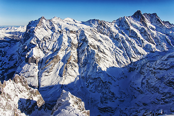 포토 JPG 해외이미지 벽 겨울 하늘 산 사람없음 파란색 계곡 흰색 스위스 날카로움 절정 조감도 해외202004 해외포토 계절 유럽 컬러 파일형식 이미지허브