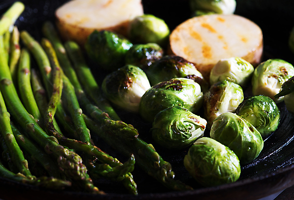 포토 JPG 해외이미지 음식 토마토 채소 감자 사람없음 새싹 저녁식사 튀김 시장 그릴 먹기 유기농 아스파라거스 레시피 성분 채식주의자 해외202004 해외포토 식물 웰빙 모션 주방용품 식사 채식 파일형식 이미지허브