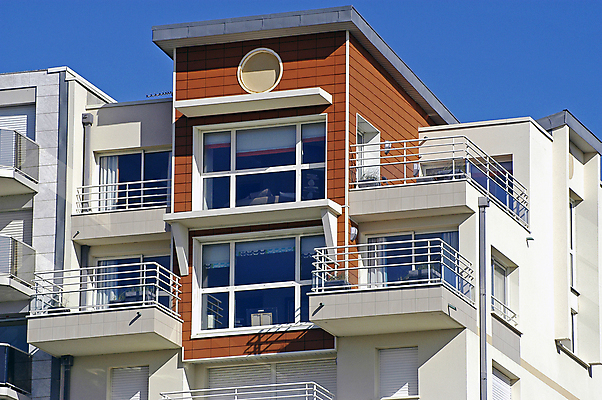 포토 JPG 해외이미지 디자인 외관 유럽 바다 여행 건축양식 창문 유리 하늘 휴가 풍경 사람없음 건물 파란색 빛 도시풍경 환경 프랑스 도시 센터 도심 북쪽 노르망디 해외202004 해외포토 건축물 건축 나라 컬러 재질 방향 파일형식 이미지허브