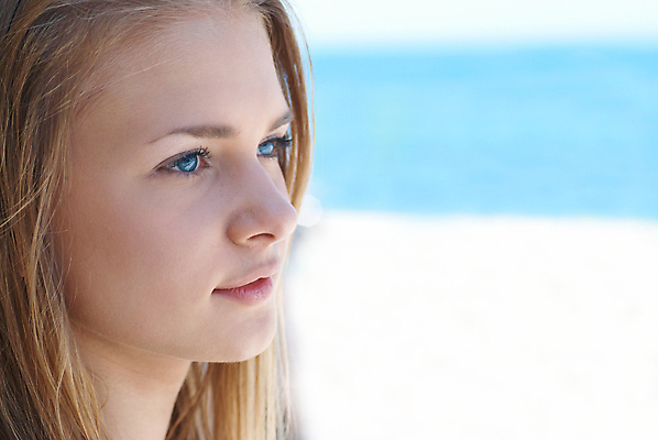 포토 JPG 해외이미지 백인 모델 1 라이프스타일 응시 여자 행복 얼굴 컨셉 자연 휴식 건강 한명 사람 야외 10대 파란색 빛 금발 태양 유행 맑음 봄 기쁨 흰색 해외202004 해외포토 자연요소 서양인 헤어스타일 시선 계절 감정 컬러 청소년 날씨 생활 신체부위 생태계 파일형식 이미지허브