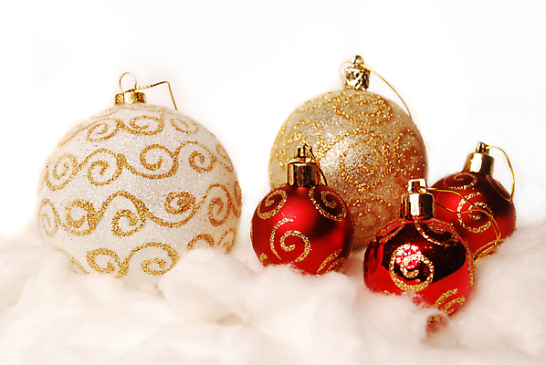 포토 JPG 해외이미지 계절 크리스마스장식 크리스마스 겨울 곡선 휴가 사람없음 장식 빨간색 빛 컬러풀 흰색 축하 황금 12월 고립 해외202004 해외포토 기념일 선 컬러 컨셉 날짜 파일형식 이미지허브