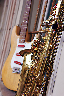 포토 JPG 해외이미지 음악 백그라운드 신체 놀이 바람 사람없음 목재 반사 노란색 금속 장비 무대 수확 기타 영혼 황금 색소폰 그네 질감 복고 예술가 재즈 오케스트라 그런지 멜로디 블루스 중고 카피스페이스 해외202004 해외포토 자연요소 나무 컬러 농업 재료 재질 현악기 날씨 문화예술 공백 악단 목관악기 파일형식 이미지허브