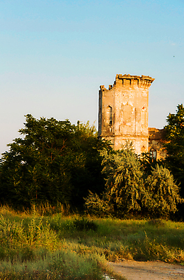 포토 JPG 해외이미지 전통 문화 벽 여행 건축양식 자연 하늘 산 사람 풍경 사람없음 건물 탑 힘 바위 경계선 성 중세 역사 원주민 중앙 보호 큼 땅 군용 과거 장면 기념물 랜드마크 옛날 우크라이나 해외202004 해외포토 건축물 건축 유럽 선 컨셉 군대 돌_바위 아프리카인 크기 경계 생태계 파일형식 이미지허브
