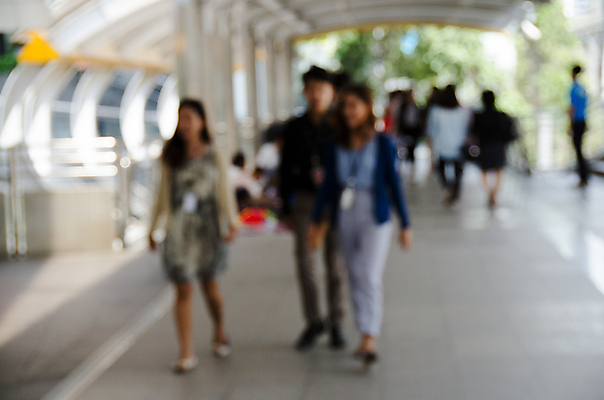 포토 JPG 해외이미지 라이프스타일 외관 여자 도로 여행 포즈 백그라운드 비즈니스 건축양식 모션 자동차 추상 새로움 거리 버스 사람 사람없음 쇼핑 도시풍경 사무실 걷기 마을 산책 도시 그룹 도심 군중 소프트포커스 순수 바쁨 보케 장면 타운 방법 블러 효과 해외202004 해외포토 건축 길 육상교통 컨셉 무늬 교통시설 휴식 대중교통 촬영기법 풍경 생활 파일형식 이미지허브