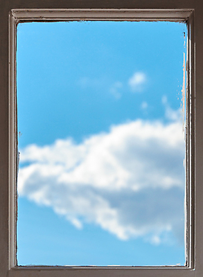 포토 JPG 해외이미지 구름 백그라운드 컨셉 건축양식 창문 자연 유리 하늘 날씨 프레임 사람없음 야외 건물 목재 여름 파란색 햇빛 환경 맑음 봄 흰색 천국 솜털 옛날 판유리 카피스페이스 해외202004 해외포토 자연요소 나무 건축물 계절 건축 컬러 재료 재질 태양 공백 생태계 파일형식 이미지허브