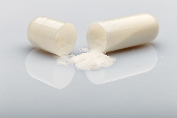 포토 JPG 해외이미지 과학 백그라운드 컨셉 건강 병원 사람없음 치료 빨간색 파란색 컬러풀 알약 약 고통 흰색 약초 질병 약국 오브젝트 두통 처방 중독 흙더미 조제 보충 고립 돌봄 마약 복용 진통제 헬프 항생제 해외202004 해외포토 감정 컬러 의학 모션 흙 도움 풀_식물 만들기 파일형식 더미 이미지허브