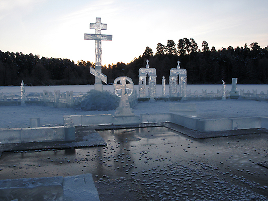 포토 JPG 해외이미지 전통 호수 조각 겨울 건축양식 자연 휴가 바닥 수영장 사람 사람없음 물 얼음 추위 숲 수도원 신앙심 해외202004 해외포토 자연요소 계절 건축 생태계 파일형식 이미지허브