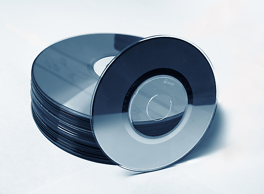 포토 JPG 해외이미지 1 음악 백그라운드 사람없음 상자 자료 정보 CD 흰색 원형 오브젝트 수납 흙더미 DVD 고립 해외202004 해외포토 도형 컬러 문화예술 흙 파일형식 더미 이미지허브