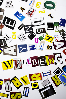 포토 JPG 해외이미지 라이프스타일 손 웰빙 알파벳 남자 행복 문화 무기 다이어트 텍스트 건강 관리 사람 사람없음 치료 단어 컬러풀 운동 약 에너지 흰색 마음 잡기 최고 선택 몸무게 연결 싱글 오르기 테라피 고립 돌봄 해외202004 해외포토 문자 영어 감정 컬러 컨셉 의학 모션 생활 신체부위 뷰티 파일형식 이미지허브