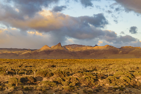 포토 JPG 해외이미지 백그라운드 자연 하늘 아침 산 풍경 사람없음 야외 환경 미국 땅 장면 남쪽 아르헨티나 내추럴 해외202004 해외포토 주간 북아메리카 남아메리카 방향 생태계 파일형식 이미지허브