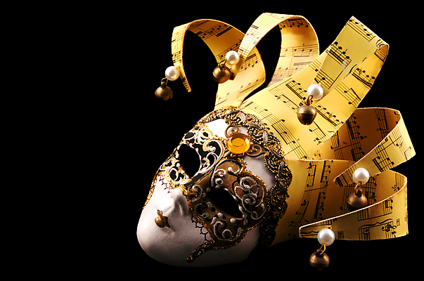 포토 JPG 해외이미지 응시 여자 음악 컨셉 요정 가면 사람없음 검은색 이탈리아 할로윈 덮개 종 그리기 황금 신비 신분 베네치아 공상 변장 마법 숨김 가면무도회 숨기 해외202004 해외포토 시선 유럽 컬러 모션 문화예술 사람 뚜껑 무도회 파일형식 이미지허브