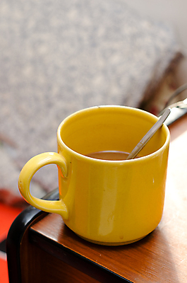 포토 JPG 해외이미지 접시 커피 음료 사람없음 컵 노란색 숟가락 맛 아침식사 단절 해외202004 해외포토 식기 컬러 컨셉 수저 식사 파일형식 이미지허브