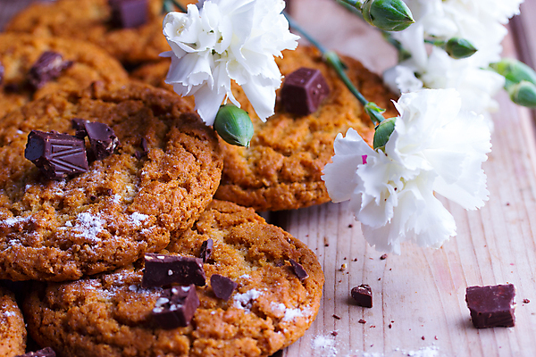 포토 JPG 해외이미지 전통 음식 조각 백그라운드 다이어트 재료 디저트 건조 건강 사람없음 옆모습 갈색 쌓기 쿠키 과자 케이크 식사 에너지 가을 흰색 대접 최고 그룹 닫기 달콤 맛 아침식사 작음 유혹 설탕 시리얼 굽기 흰배경 오트밀 페스츄리 해로움 핸드메이드 귀리 해외202004 해외포토 계절 빵 뷰포인트 컬러 컨셉 모션 곡류 크기 구이 파일형식 이미지허브