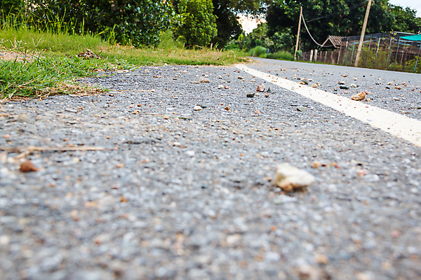 포토 JPG 해외이미지 도로 길 여행 백그라운드 컨셉 곡선 학교 교통시설 자동차 거리 버스 안전 풍경 사람없음 흰색 선택 중앙 아스팔트 사인 길가 방법 해외202004 해외포토 교육 선 육상교통 컬러 교통 대중교통 시설 파일형식 이미지허브