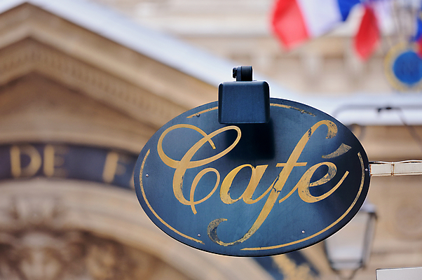 포토 JPG 해외이미지 디자인 외관 음료 음식 거리 간판 광고판 요리 사람없음 야외 단어 금속 식당 식사 저녁식사 카페 정보 프랑스 수확 도시 바 아침식사 웨이터 철 심볼 사인 시작 복고 공지사항 프랑스어 파리(프랑스) 해외202004 해외포토 직업 문자 유럽 농업 재질 알림판 상점 판 파일형식 이미지허브