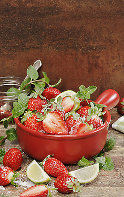 포토 JPG 해외이미지 계절 열매 음식 과일 재료 가정 유리 딸기 디저트 실내 요리 사람없음 빨간색 숟가락 펼침 시골 항아리 달콤 맛 냄비 상품 잼 설탕 레몬 민트 준비 만들기 레시피 젤리 칼로리 내추럴 마멀레이드 숙성 정물화 핸드메이드 해외202004 해외포토 식물 컬러 컨셉 모션 재질 수저 내부 도자기 소스_음식 솥 허브 그림 파일형식 이미지허브