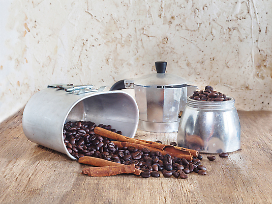 포토 JPG 해외이미지 커피 음료 불 콩 요리 사람없음 물 금속 주방 기계 이탈리아 오픈 뜨거움 냄비 정상 수증기 난로 준비 만들기 가스 에스프레소 끓이기 나폴리 땅바닥 아랍어 압력 양조 해외202004 해외포토 자연요소 유럽 모션 재질 곡류 바닥 솥 난방기 파일형식 이미지허브