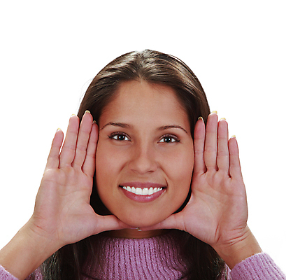 포토 JPG 해외이미지 모델 1 여자 행복 얼굴 포즈 손가락 프레임 갈색머리 함께함 관리 손바닥 한명 서기 미소 사람 성인 치아 피부 만족 싱글 만들기 히스패닉 턱 내추럴 고립 해외202004 해외포토 헤어스타일 손 감정 컨셉 모션 표정 신체부위 소화기관 파일형식 이미지허브