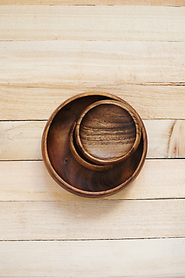 포토 JPG 해외이미지 전통 식기 접시 디자인 문화 음식 백그라운드 탁자 주방용품 요리 사람없음 목재 장식 세로 갈색 우주 주방 수확 흰색 기구 시골 도자기 원형 사발 정상 작음 오브젝트 복고 심플 내추럴 되감기 옛날 핸드메이드 해외202004 해외포토 도형 나무 컬러 가구 생활용품 농업 재료 사기그릇 크기 파일형식 이미지허브