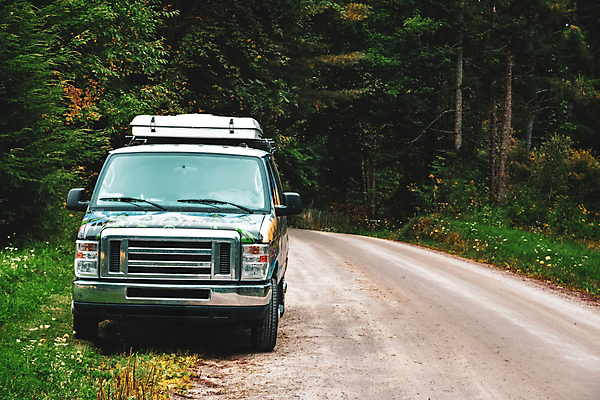 포토 JPG 해외이미지 나무 라이프스타일 공원 도로 길 여행 포즈 컨셉 캐나다 교통시설 모션 자동차 자연 휴가 휴식 거리 숙이기 풍경 사람없음 야외 목재 여름 운전 트럭 자유 화물 긴급 바퀴 고속도로 숲 아스팔트 승합차 속도 짐차 자동 해외202004 해외포토 식물 계절 공공시설 육상교통 교통 북아메리카 재료 승용차 생활 운송업 시설 생태계 파일형식 이미지허브