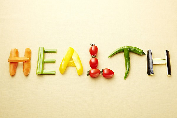 포토 JPG 스튜디오촬영 문자 알파벳 영어 음식 채소 방울토마토 고추 가지 파프리카 실내 건강 관리 사람없음 단어 건강관리 당근 건강식품 국내포토 토마토 뿌리채소 내부 파일형식