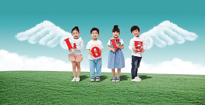 전신 PSD 편집 편집이미지 문자 알파벳 영어 여자 어린이교육 교육 남자 어린이 날개 천사 사랑 영어교육 서기 미소 웃음 들기 사람 동양인 소녀 소년 초원 여러명 앞모습 친구 단어 모형 유치원 유치원생 한국인 풀 글자교육 앤젤 어린이만 이미지편집 식물 감정 뷰포인트 다수 관계 모션 표정 인종 파일형식