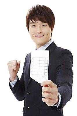 포토 JPG 스튜디오촬영 남자 캠페인 비즈니스 실내 한명 서기 미소 웃음 들기 누끼 사람 동양인 정장 손짓 상반신 20대 성인 아웃포커스 주먹 한국인 직장인 비즈니스맨 공익캠페인 투표 선거 민주주의 사회이슈 투표용지 남자만 남자한명만 성인남자만 청년만 청년남자만 청년남자한명만 성인한명만 성인남자한명만 성인만 유권자 국내포토 직업 1 옷 컨셉 모션 촬영기법 표정 인종 청년 내부 파일형식