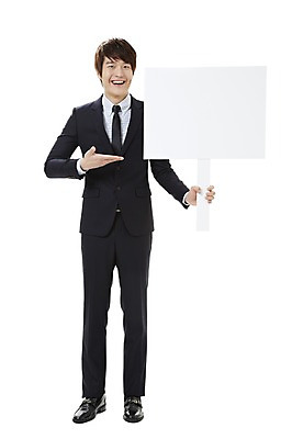 포토 JPG 스튜디오촬영 전신 배너 남자 캠페인 비즈니스 안내 사각프레임 프레임 광고판 실내 틀 한명 서기 미소 웃음 들기 누끼 사람 동양인 정장 손짓 20대 성인 앞모습 팻말 한국인 직장인 비즈니스맨 공익캠페인 투표 선거 민주주의 사회이슈 알림 남자만 남자한명만 성인남자만 청년만 청년남자만 청년남자한명만 성인한명만 성인남자한명만 성인만 유권자 국내포토 직업 1 옷 뷰포인트 컨셉 모션 알림판 표정 인종 청년 내부 사각형 판 파일형식