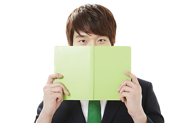 포토 JPG 스튜디오촬영 남자 캠페인 비즈니스 실내 한명 서기 미소 웃음 들기 누끼 사람 동양인 정장 상반신 20대 성인 앞모습 책 독서 자연보호 환경 그린캠페인 한국인 직장인 비즈니스맨 공익캠페인 보호 사회이슈 환경보전 에코 친환경 남자만 남자한명만 성인남자만 청년만 청년남자만 청년남자한명만 성인한명만 성인남자한명만 성인만 그린슈머 국내포토 직업 1 옷 뷰포인트 컨셉 모션 자연 표정 인종 청년 내부 파일형식