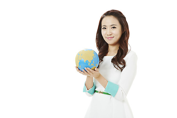 포토 JPG 스튜디오촬영 원피스 여자 지구 캠페인 비즈니스 실내 한명 서기 미소 웃음 들기 누끼 사람 동양인 상반신 20대 성인 지구본 자연보호 환경 그린캠페인 한국인 직장인 비즈니스우먼 공익캠페인 보호 사회이슈 환경보전 에코 친환경 여자만 여자한명만 성인여자만 청년만 청년여자만 성인한명만 청년여자한명만 성인여자한명만 성인만 그린슈머 국내포토 직업 1 옷 컨셉 모션 자연 표정 인종 청년 내부 파일형식