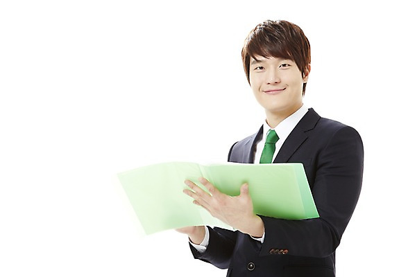 포토 JPG 스튜디오촬영 남자 캠페인 비즈니스 실내 한명 서기 미소 웃음 들기 누끼 사람 동양인 정장 상반신 20대 성인 자연보호 환경 그린캠페인 한국인 직장인 비즈니스맨 공익캠페인 보호 사회이슈 환경보전 에코 친환경 문서 파일 남자만 남자한명만 성인남자만 청년만 청년남자만 청년남자한명만 성인한명만 성인남자한명만 성인만 그린슈머 국내포토 직업 1 옷 컨셉 모션 자연 표정 인종 청년 내부 파일형식