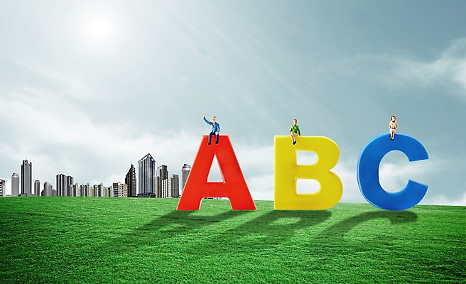 PSD 식물 구름 편집 편집이미지 건축물 알파벳 영어 교육 인형 하늘 대문자 영어교육 빌딩 잔디 초원 사람없음 장난감 미니어처 피규어 풀 글자교육 이미지편집 자연요소 문자 건축 건물 모형 파일형식