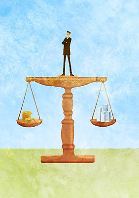 전신 PSD 남자 돈 일러스트 비즈니스 하늘 저울 한명 서기 사람 정장 성인 금융 경제 팔짱 직장인 비즈니스맨 무게 문서 양팔저울 공평 평등 남자만 남자한명만 성인남자만 성인만 국내일러스트 직업 1 옷 컨셉 모션 재산 파일형식