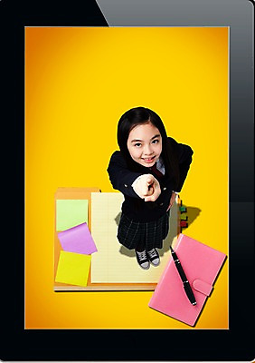 전신 PSD 편집 편집이미지 학생 여학생 여자 교육 교복 로우앵글 중학생 청소년 한명 서기 사람 동양인 손짓 10대 펜 다이어리 공책 한국인 가리킴 메모지 포스트잇 여자만 여자한명만 십대만 십대여자만 십대여자한명만 이미지편집 1 옷 뷰포인트 모션 문구용품 인종 필기구 사무용품 파일형식